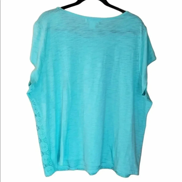 Liz Claiborne 1X seafoam green with lace front top - Picture 2 of 4